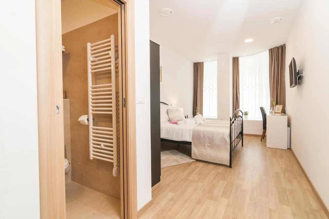 Hotel Via Domus Split 4*,  Kroatien