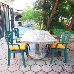 https://apartments-paladina.hotelinzadar.com