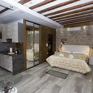 Apartment Domina, Split