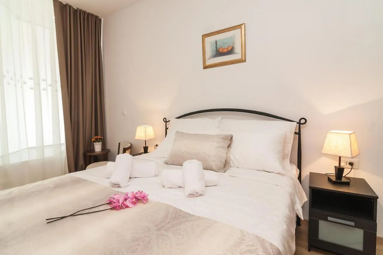 Hotel Via Domus Split Pensjonat