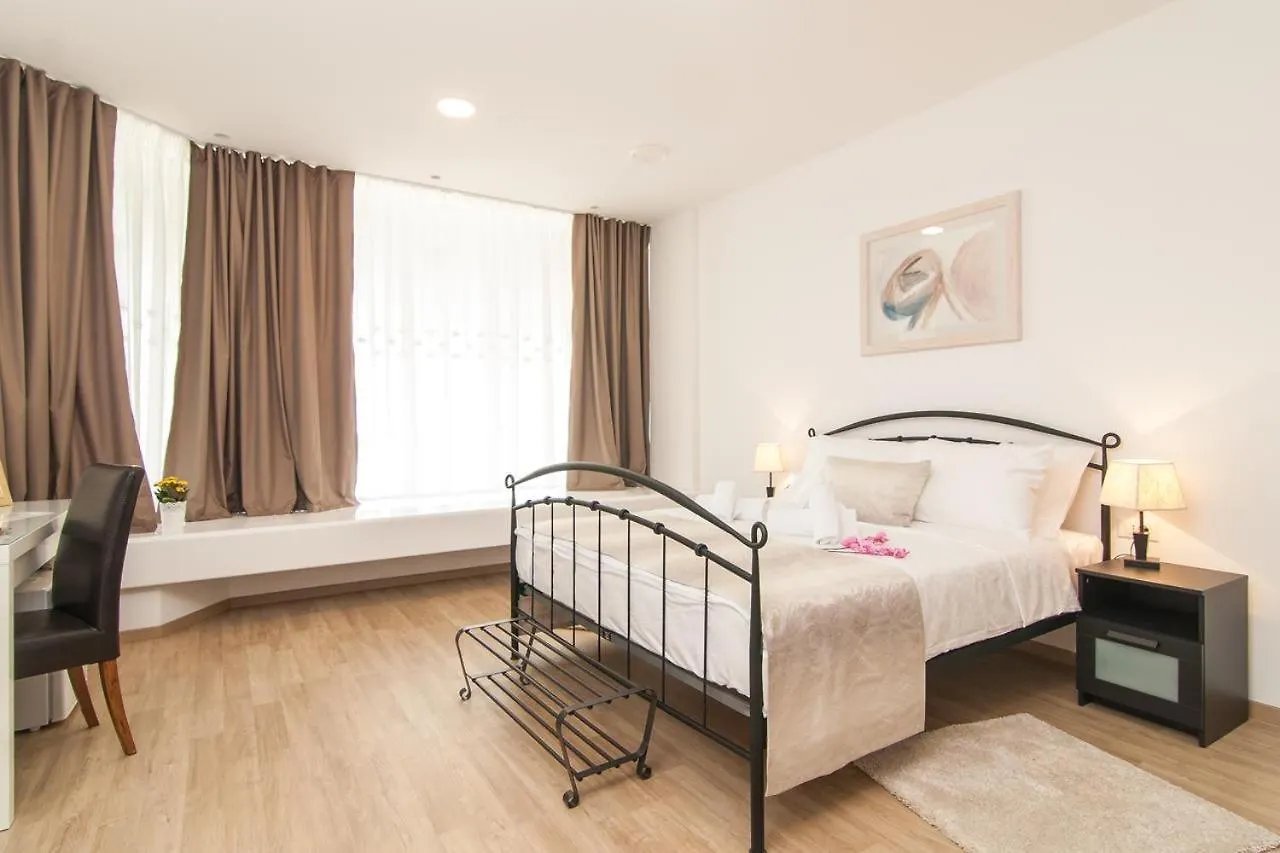Pensjonat Hotel Via Domus Split